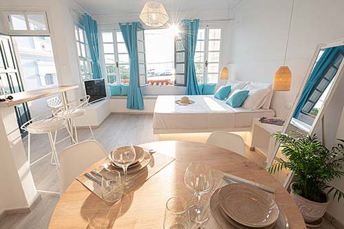 The White Rose Apartment