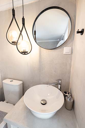 The White Rose Apartment