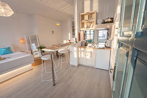 The White Rose Apartment
